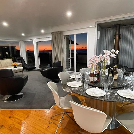 Ocean Front East End Beach House New Plymouth Dış mekan fotoğraf